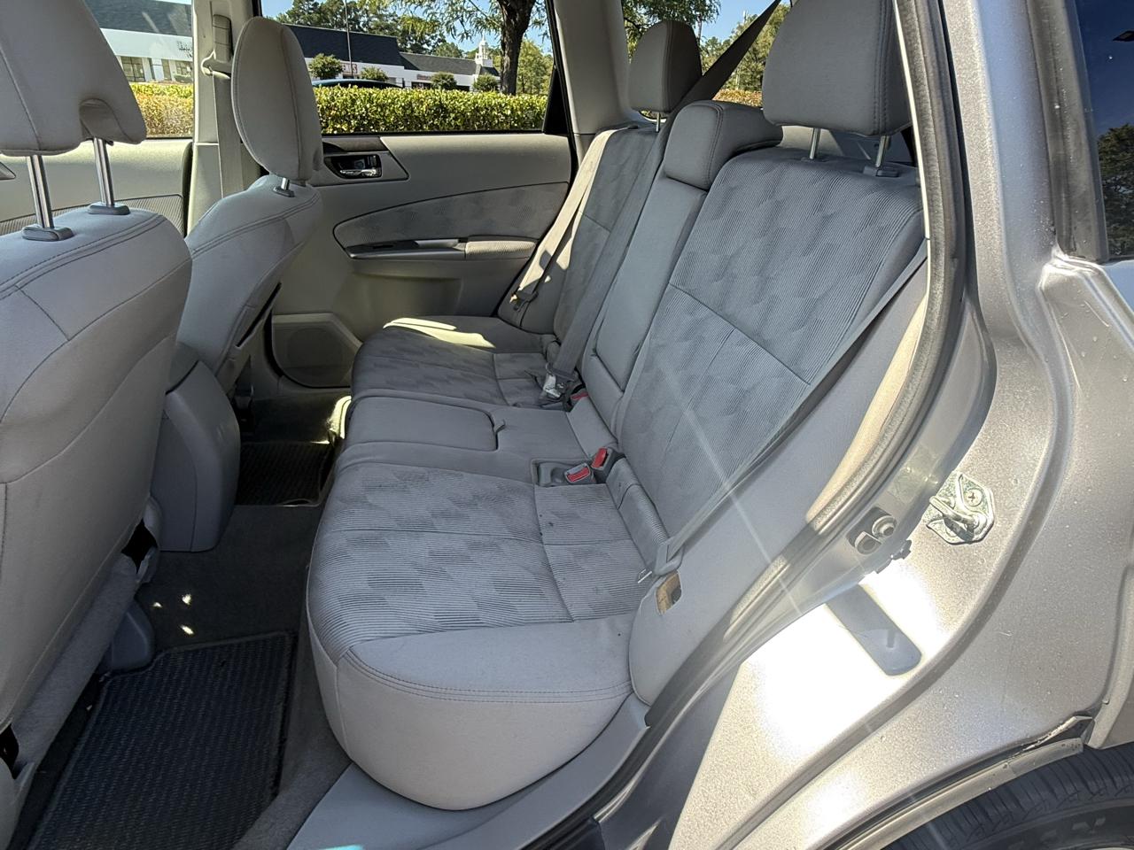 Subaru Forester 4dr Auto 2.5X Premium w/All-Weather Pkg 2010