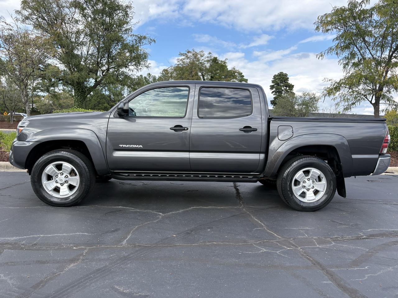 Toyota Tacoma 2WD Double Cab V6 AT PreRunner (Natl) 2012