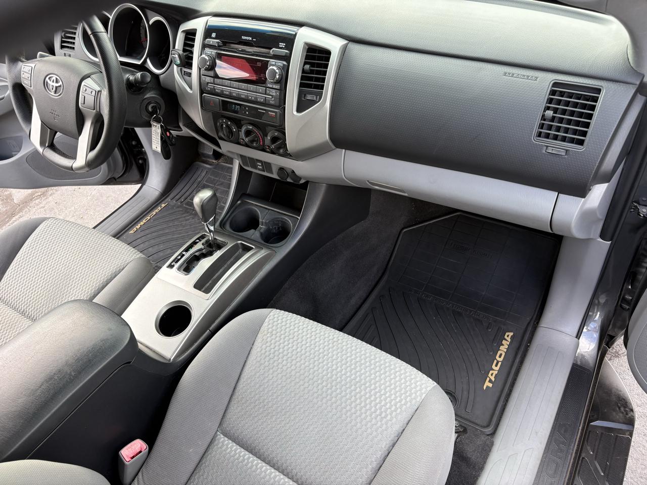 Toyota Tacoma 2WD Double Cab V6 AT PreRunner (Natl) 2012