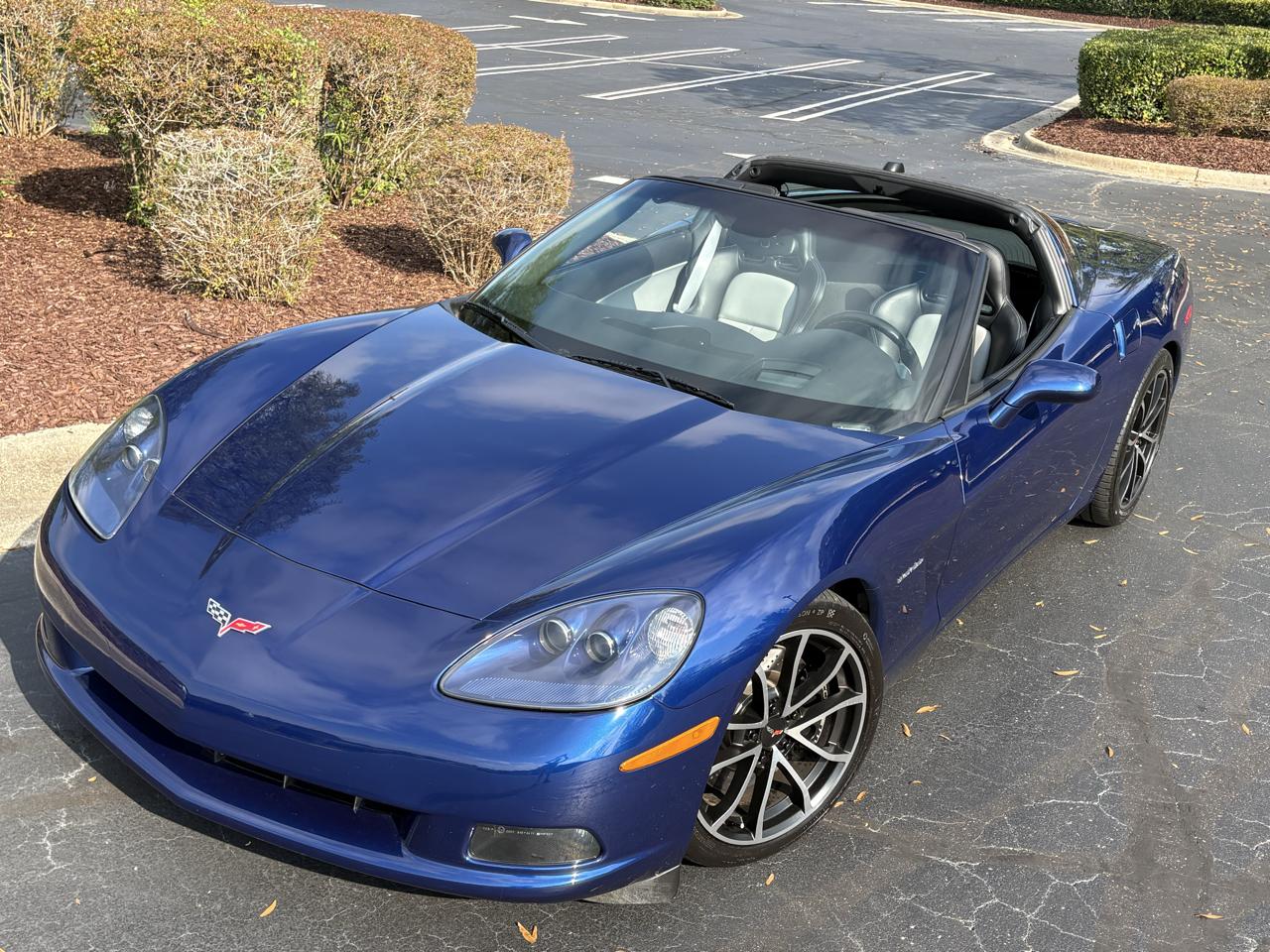 Chevrolet Corvette 2dr Cpe 2005