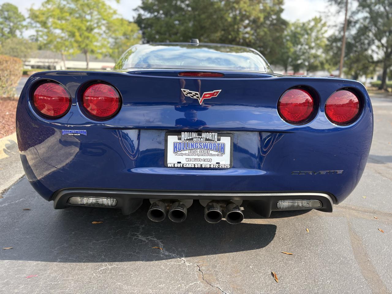Chevrolet Corvette 2dr Cpe 2005