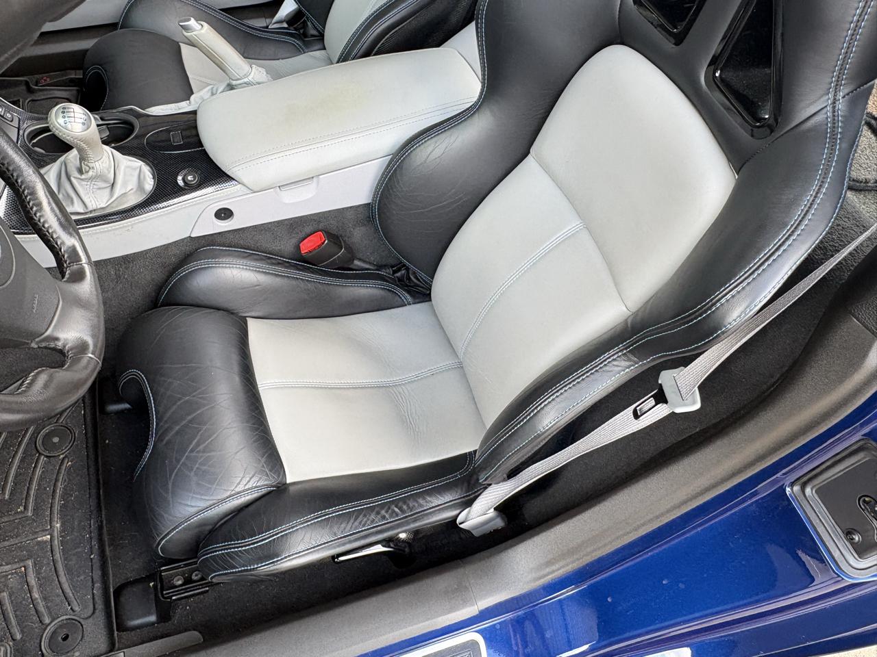 Chevrolet Corvette 2dr Cpe 2005