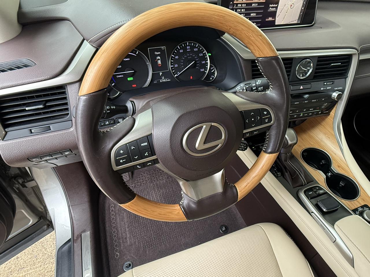 Lexus RX RX 450hL Luxury AWD 2019