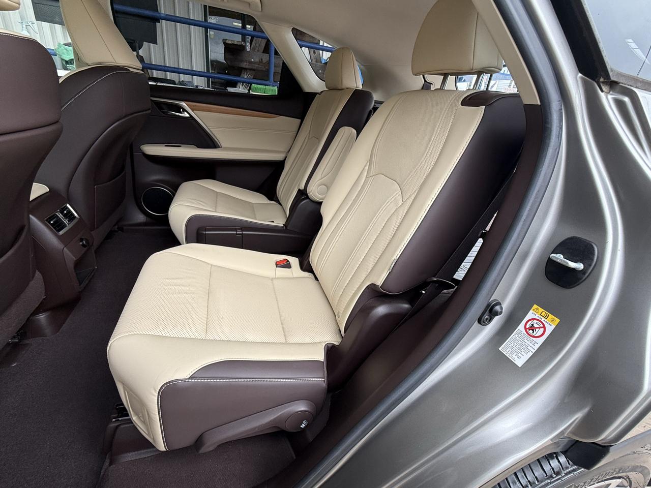 Lexus RX RX 450hL Luxury AWD 2019