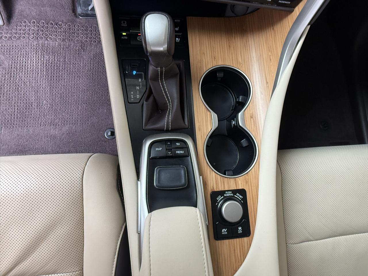 Lexus RX RX 450hL Luxury AWD 2019