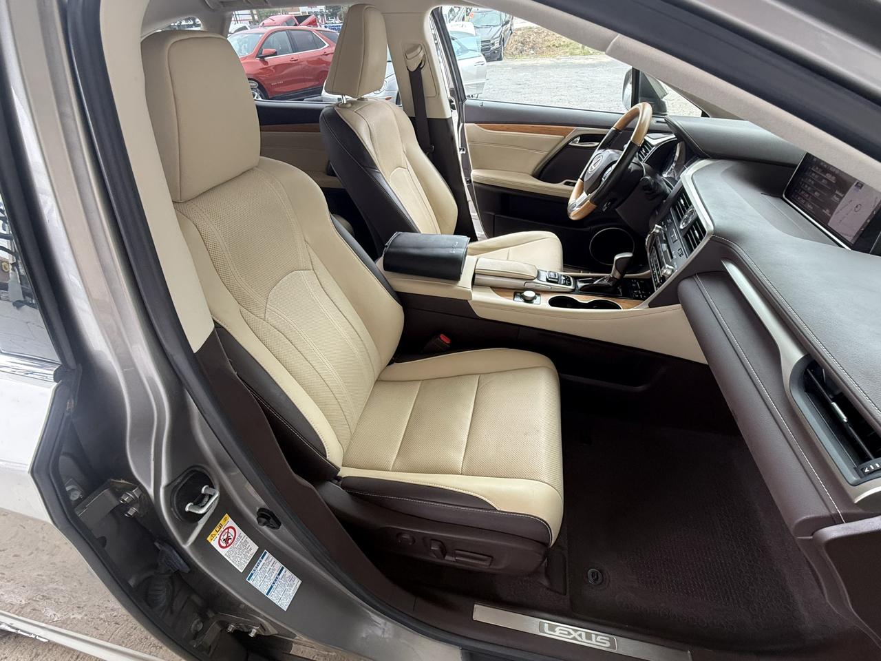 Lexus RX RX 450hL Luxury AWD 2019