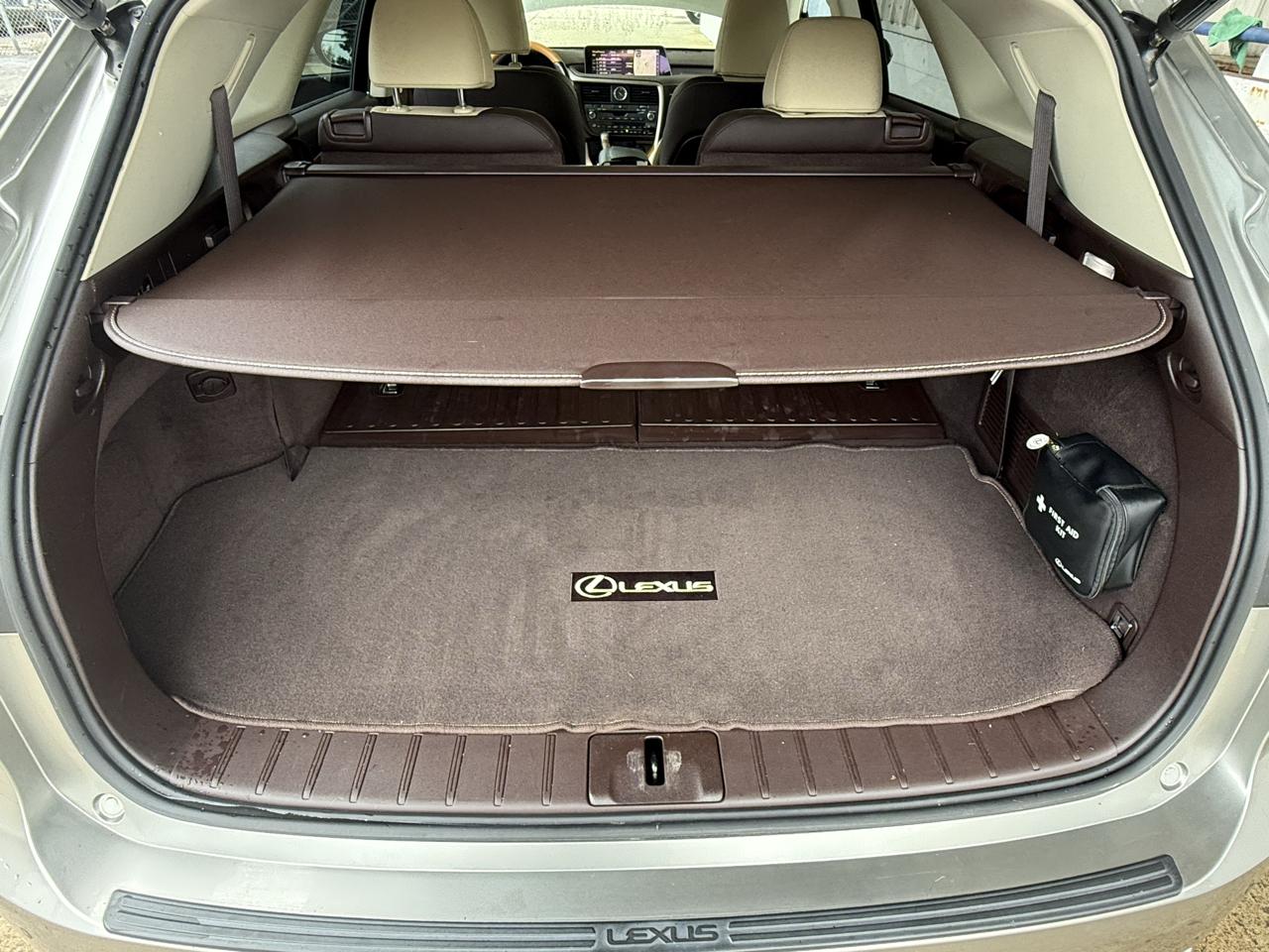 Lexus RX RX 450hL Luxury AWD 2019