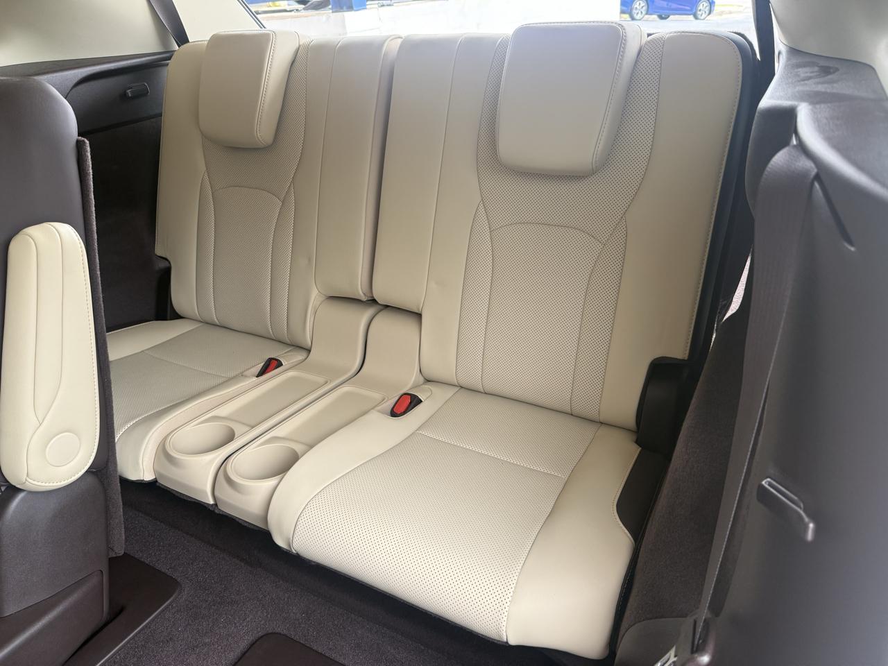 Lexus RX RX 450hL Luxury AWD 2019