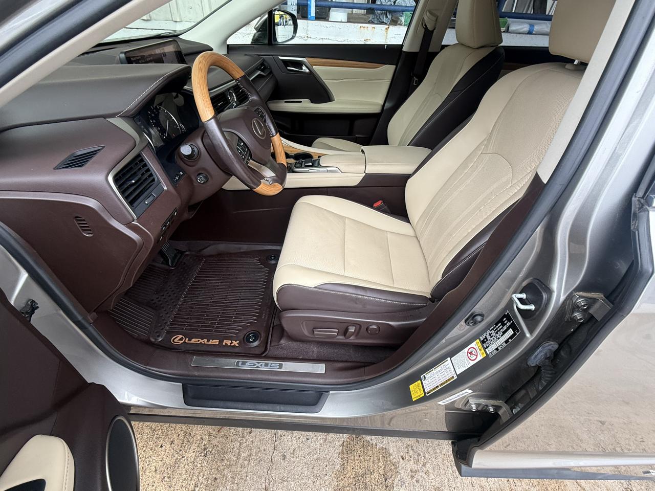 Lexus RX RX 450hL Luxury AWD 2019