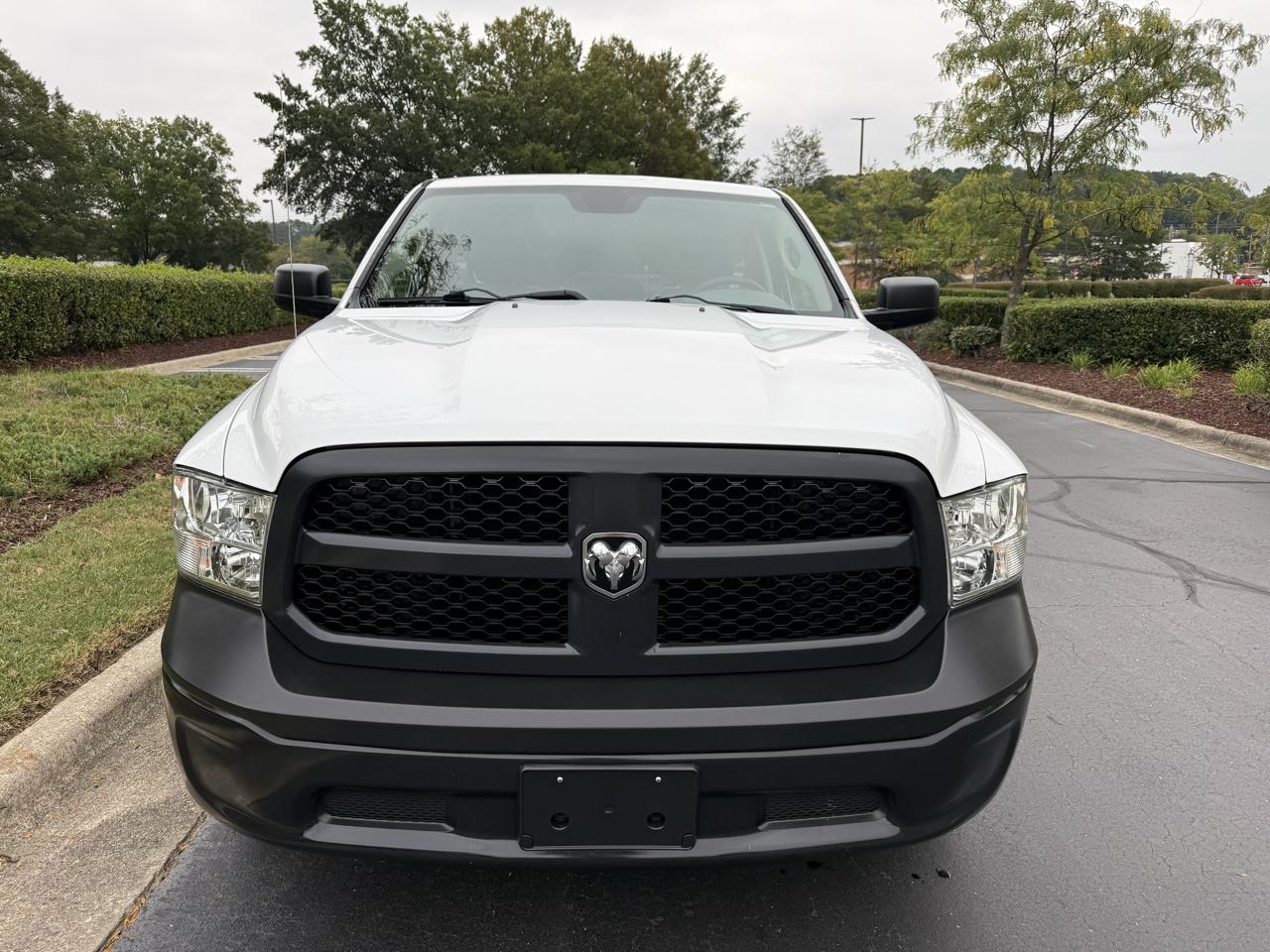 RAM 1500 2WD Reg Cab 140.5" Tradesman 2013