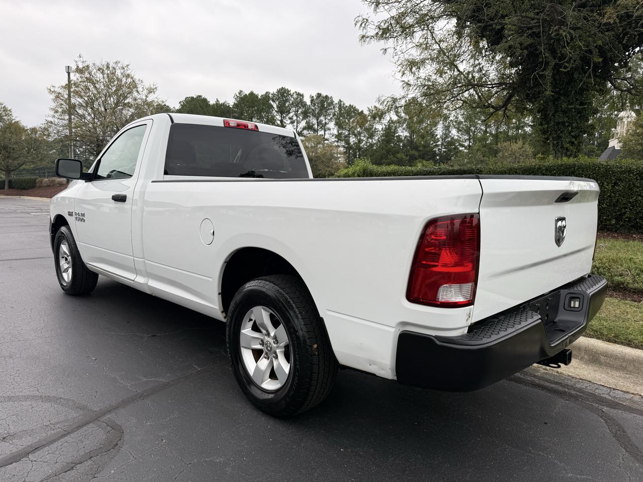 RAM 1500 2WD Reg Cab 140.5" Tradesman 2013