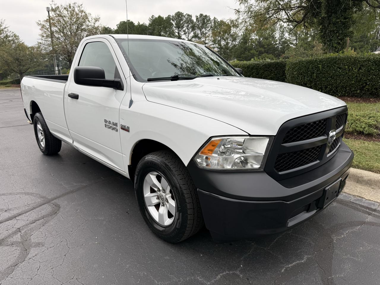 RAM 1500 2WD Reg Cab 140.5" Tradesman 2013