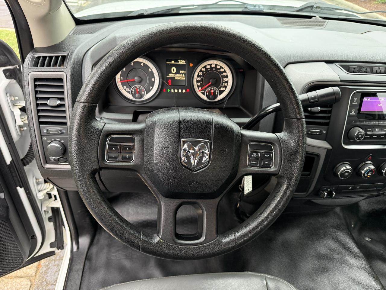RAM 1500 2WD Reg Cab 140.5" Tradesman 2013
