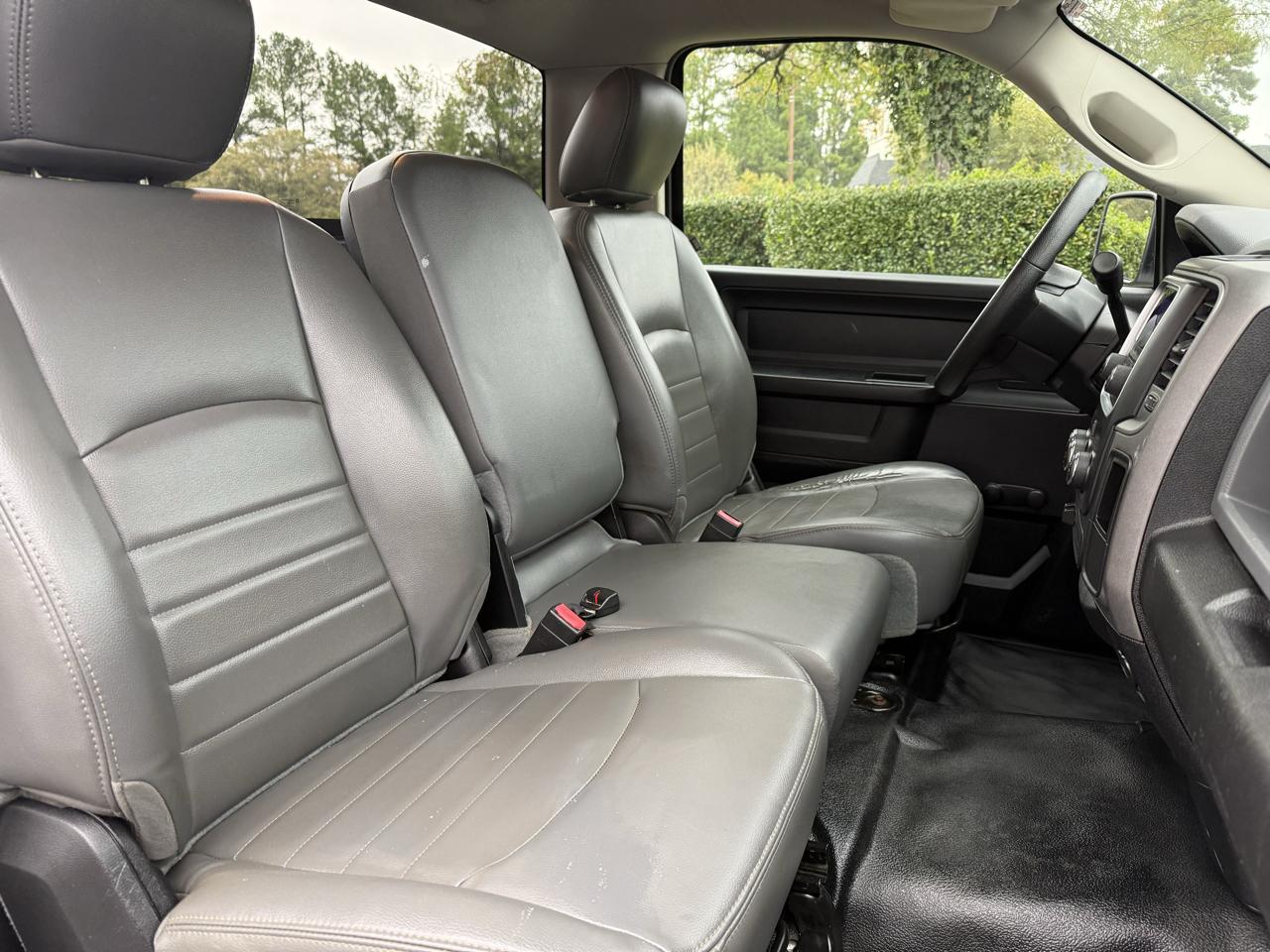 RAM 1500 2WD Reg Cab 140.5" Tradesman 2013