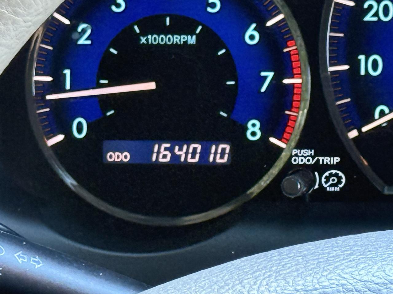 Toyota Sienna 5dr 8-Passenger Van LE FWD (Natl) 2007