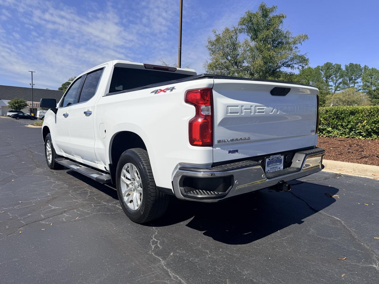 Chevrolet Silverado 1500 4WD Crew Cab 147" LTZ 2021