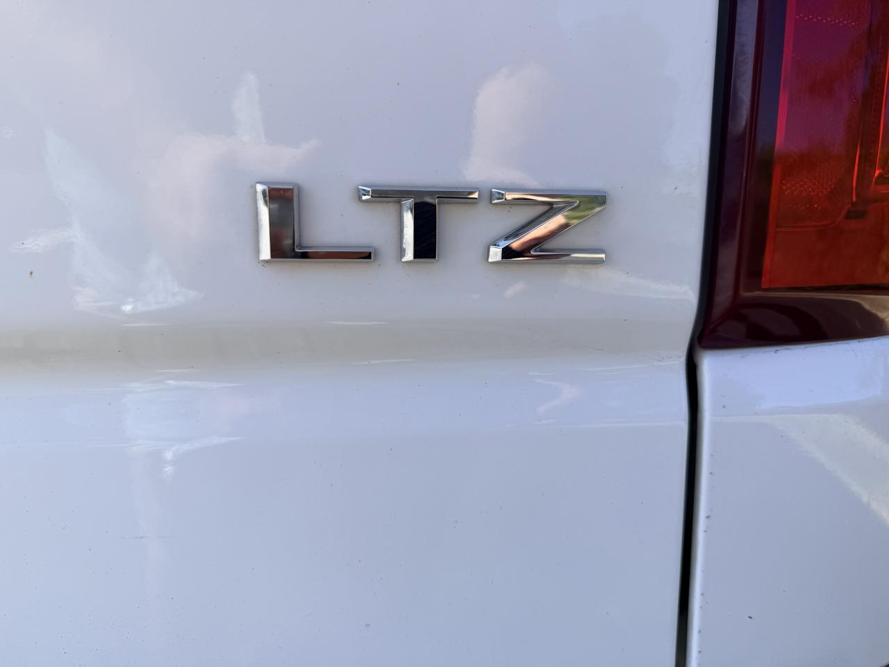 Chevrolet Silverado 1500 4WD Crew Cab 147" LTZ 2021