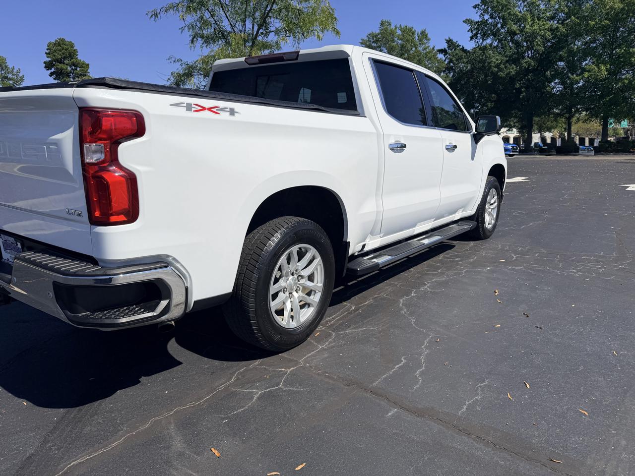 Chevrolet Silverado 1500 4WD Crew Cab 147" LTZ 2021