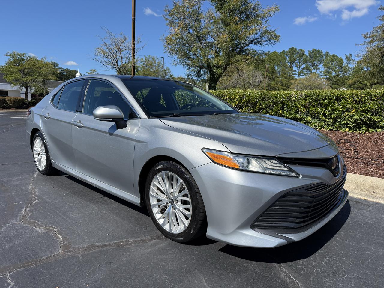 Toyota Camry XLE Auto (Natl) 2019