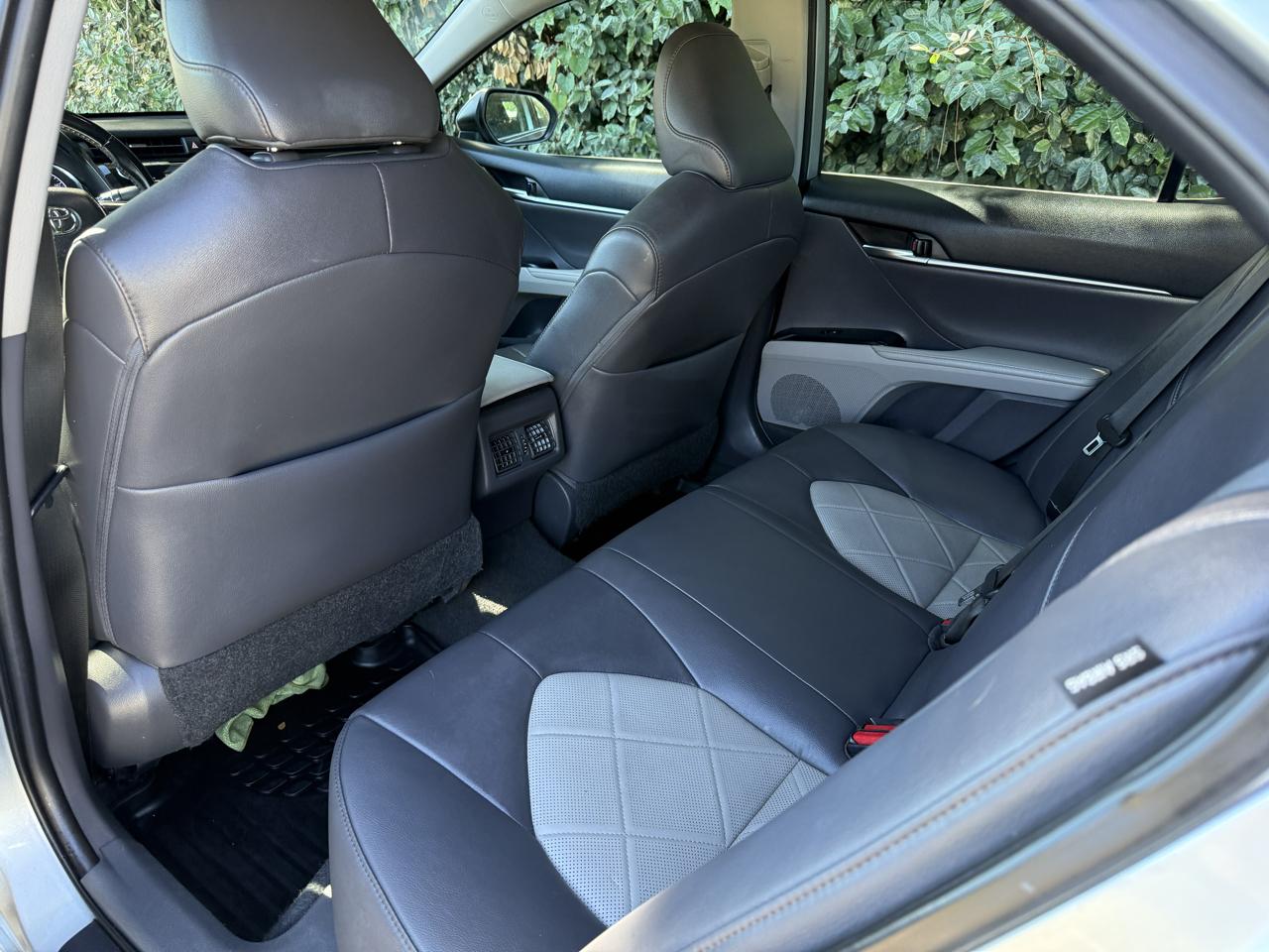 Toyota Camry XLE Auto (Natl) 2019