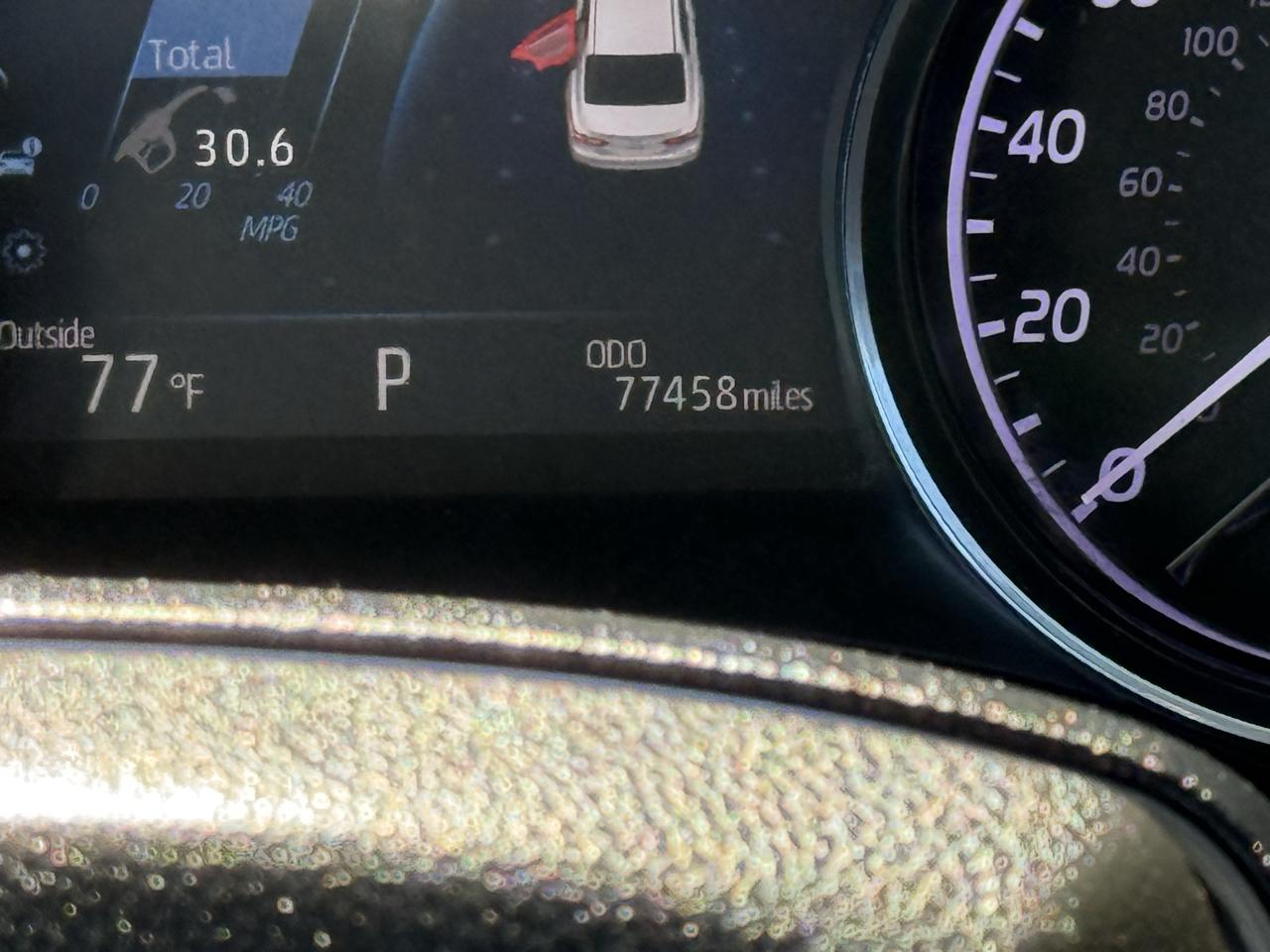 Toyota Camry XLE Auto (Natl) 2019