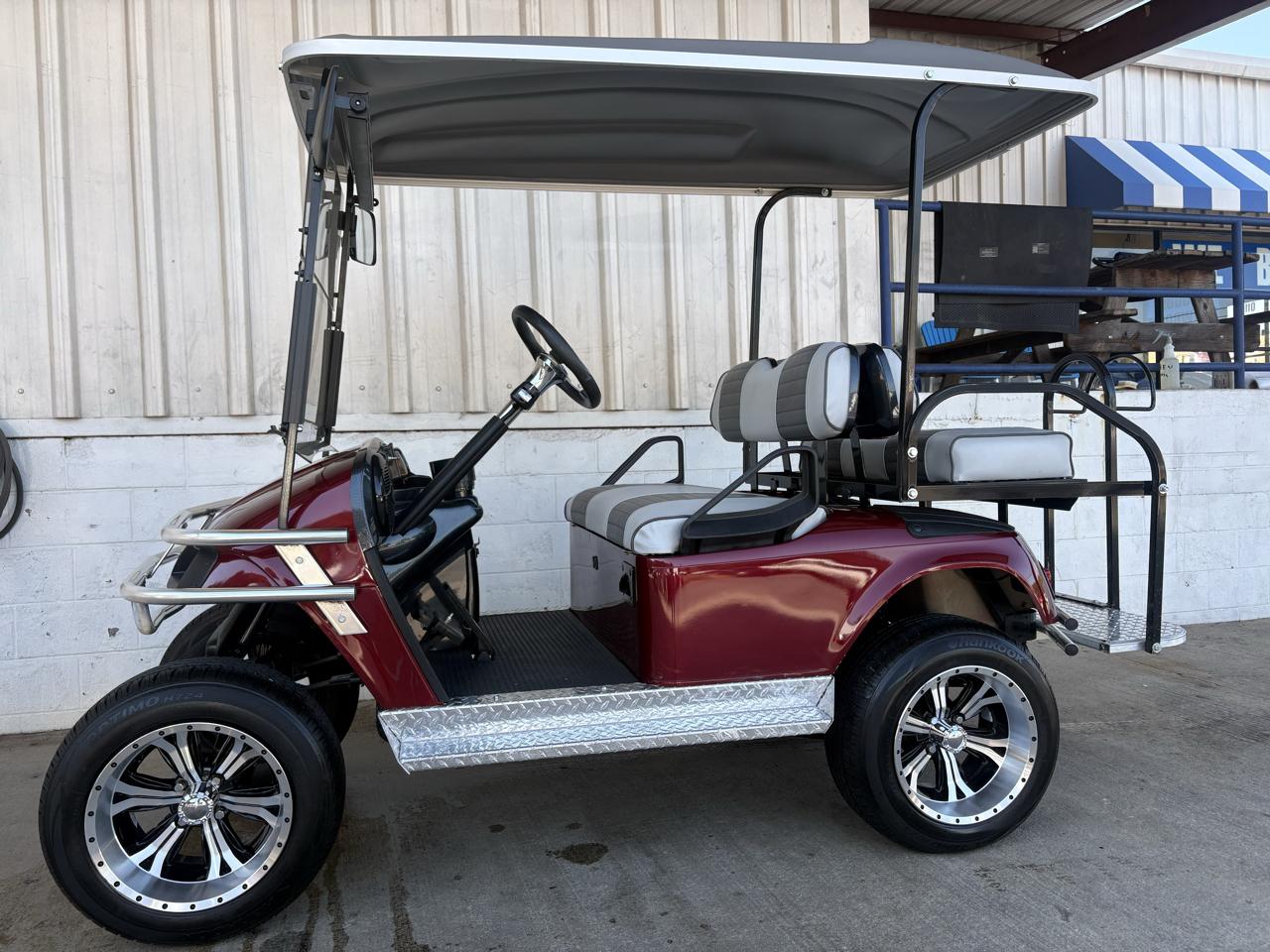 EZ-GO Golf Cart  2012