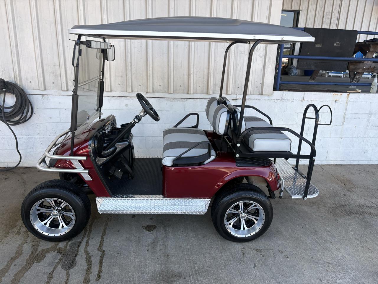 EZ-GO Golf Cart  2012