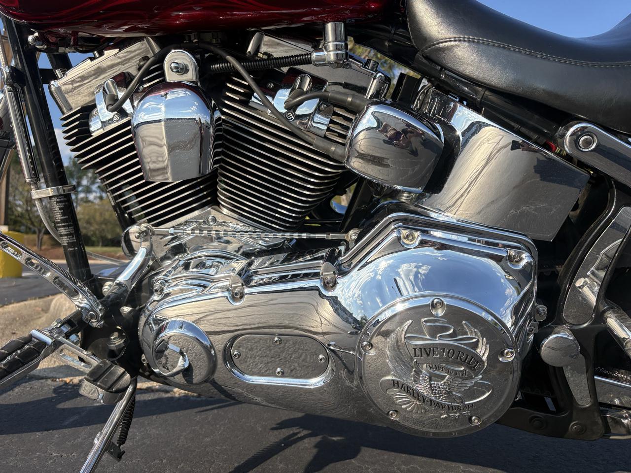 Harley-Davidson CVO Softail Deluxe  2004