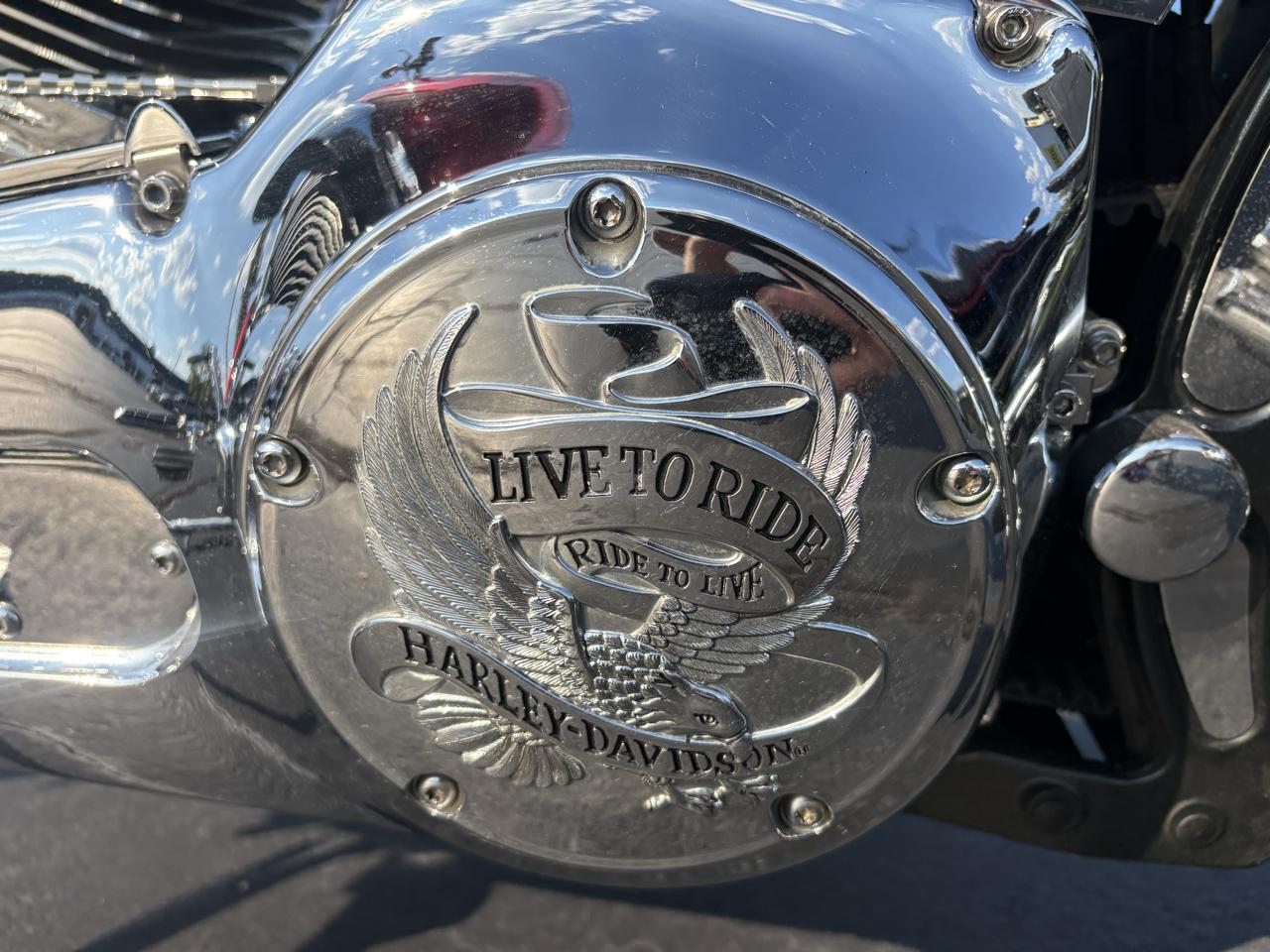 Harley-Davidson CVO Softail Deluxe  2004