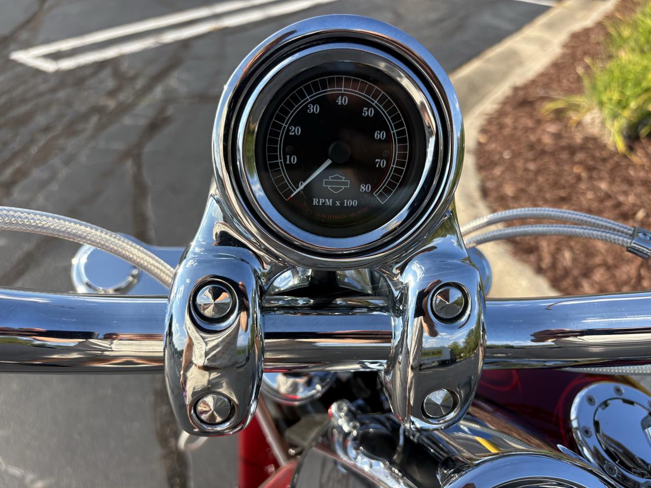 Harley-Davidson CVO Softail Deluxe  2004