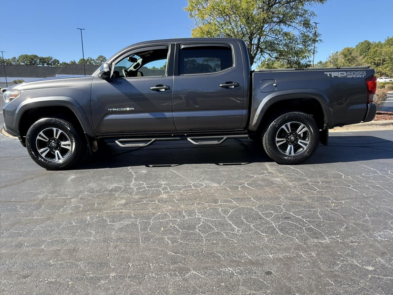 Toyota Tacoma 4WD Double Cab V6 MT TRD Off Road (Natl) 2016