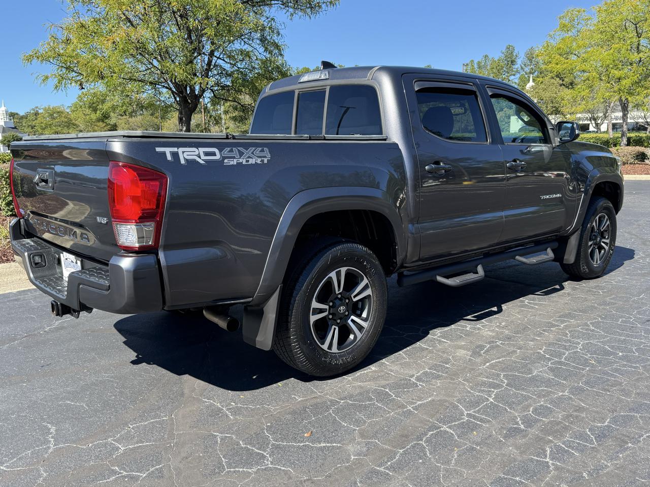 Toyota Tacoma 4WD Double Cab V6 MT TRD Off Road (Natl) 2016