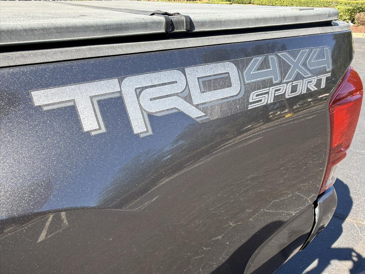 Toyota Tacoma 4WD Double Cab V6 MT TRD Off Road (Natl) 2016