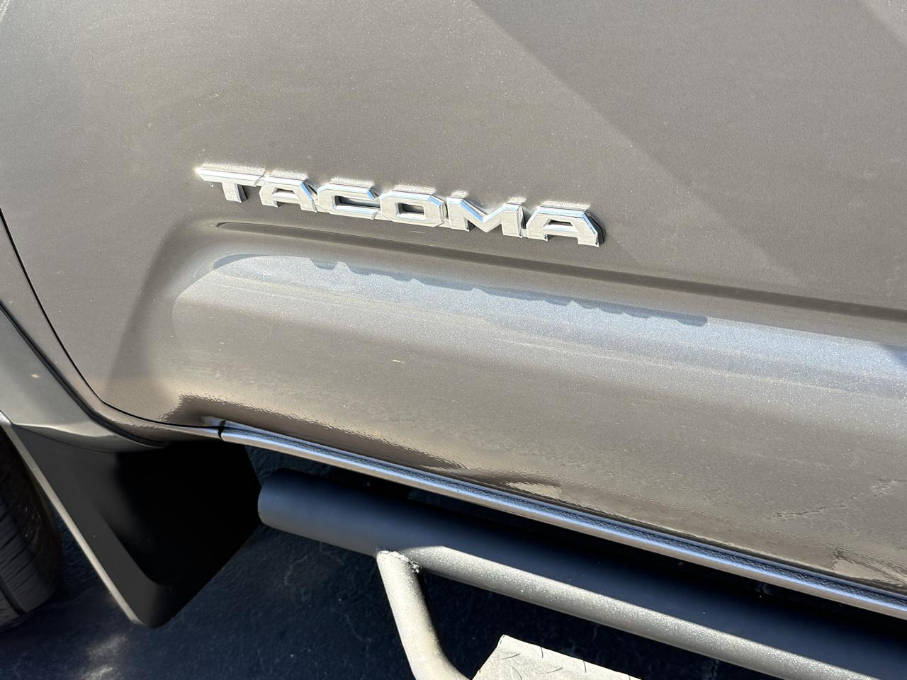 Toyota Tacoma 4WD Double Cab V6 MT TRD Off Road (Natl) 2016