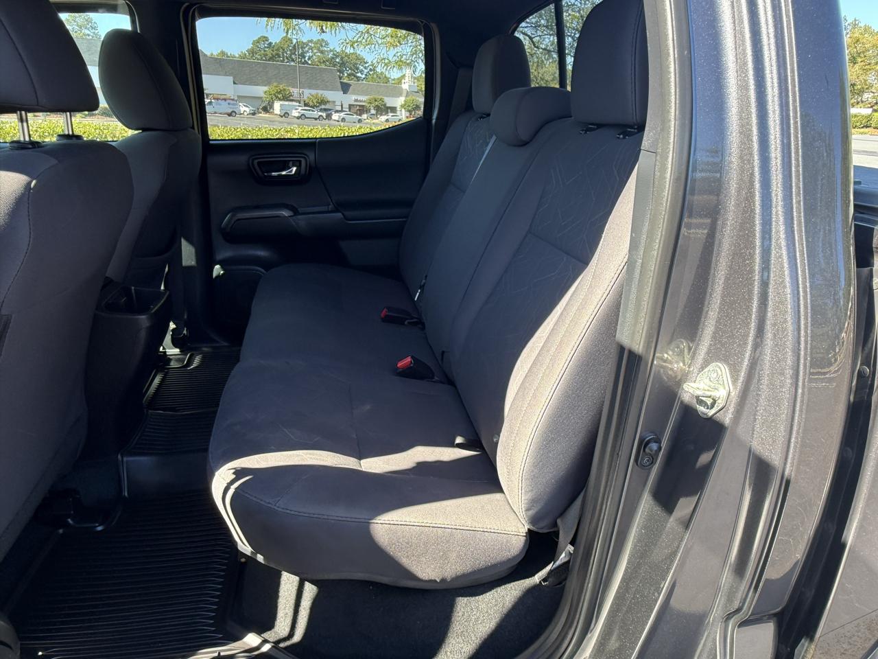 Toyota Tacoma 4WD Double Cab V6 MT TRD Off Road (Natl) 2016
