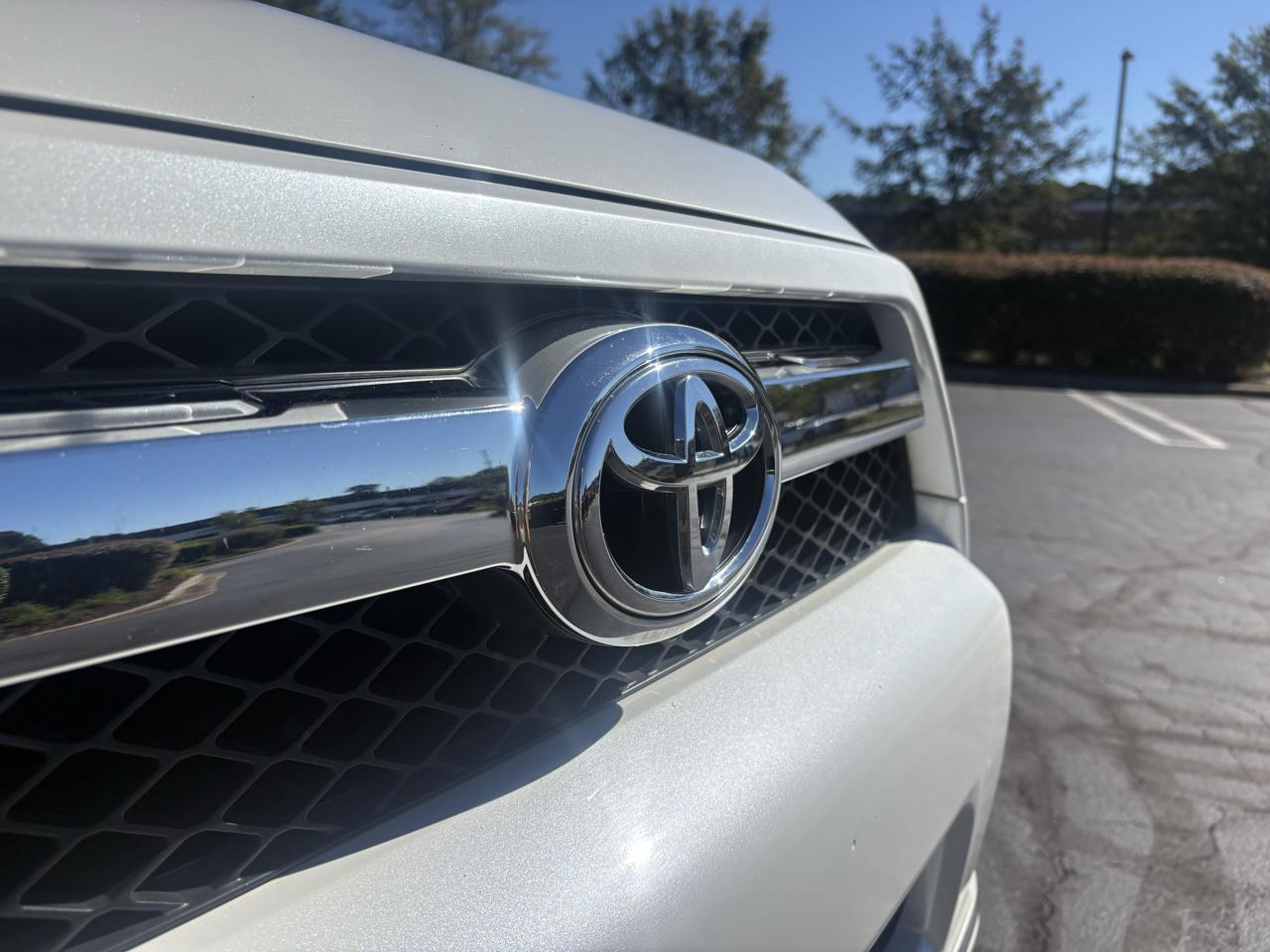 Toyota 4Runner SR5 V6 2012