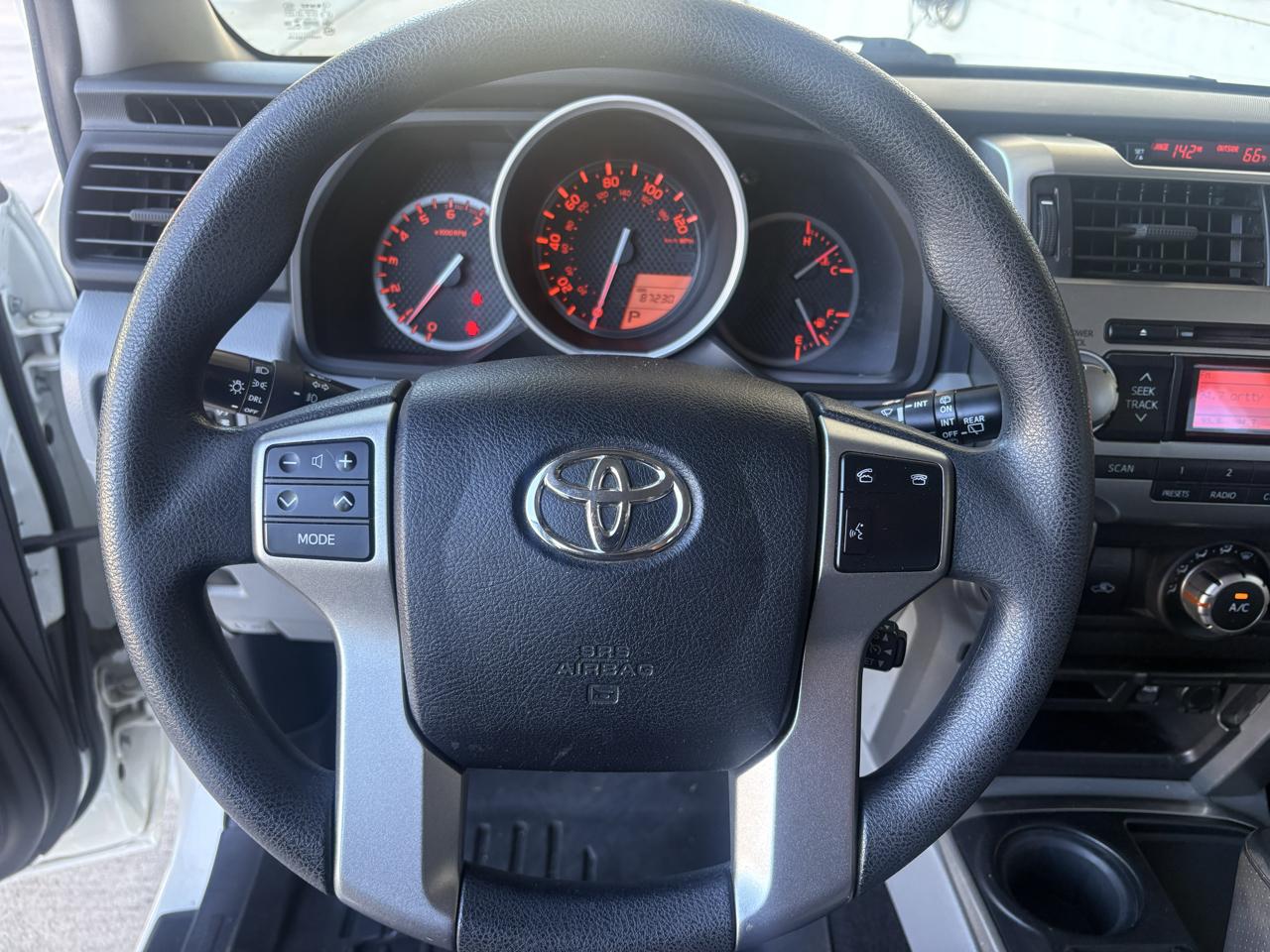 Toyota 4Runner SR5 V6 2012