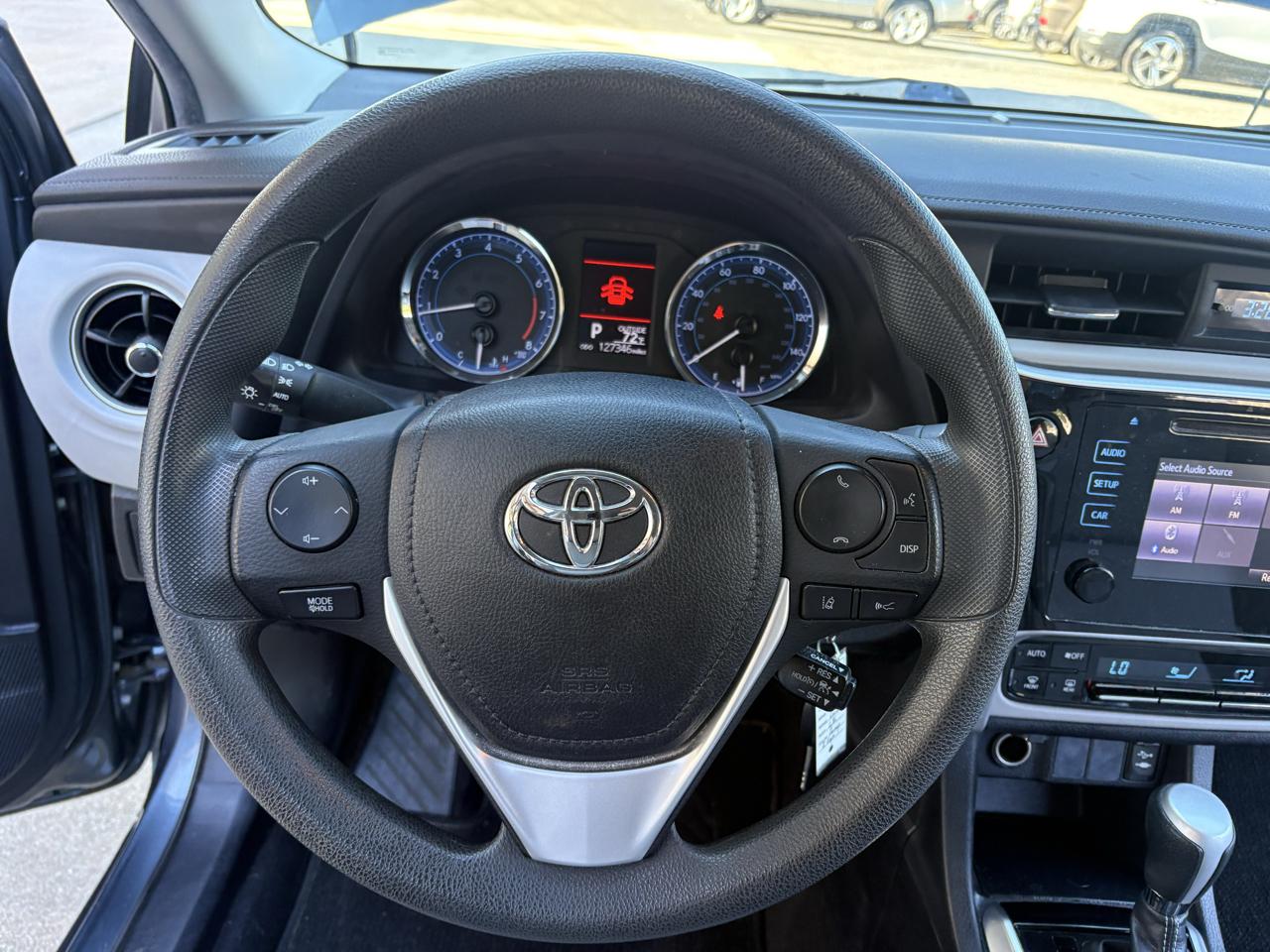 Toyota Corolla 4dr Sdn Auto LE (Natl) 2019