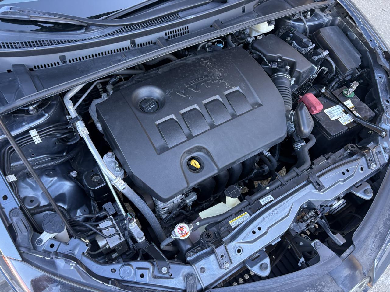 Toyota Corolla 4dr Sdn Auto LE (Natl) 2019