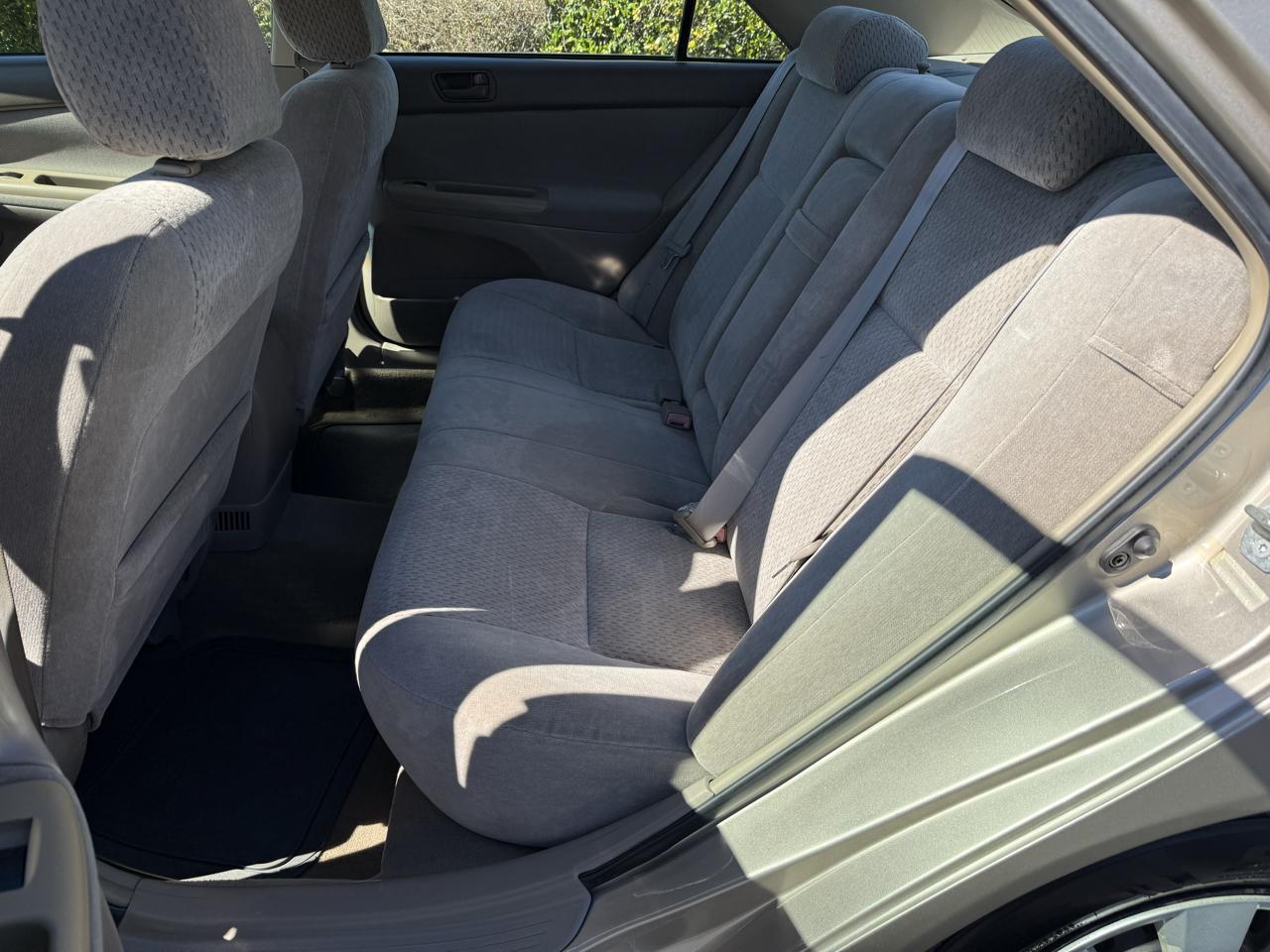 Toyota Camry 4dr Sdn XLE Auto (Natl) 2003