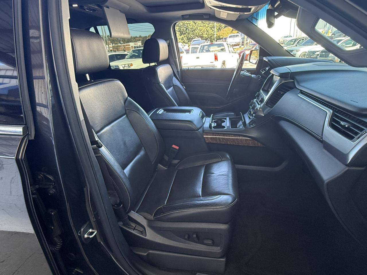 Chevrolet Tahoe 4WD 4dr LTZ 2016