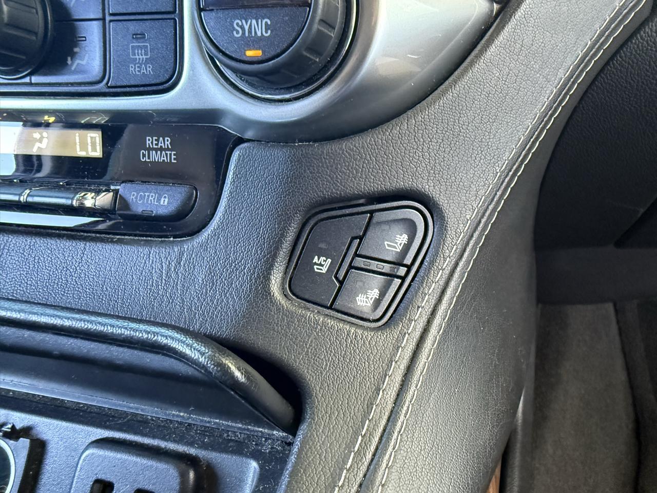 Chevrolet Tahoe 4WD 4dr LTZ 2016
