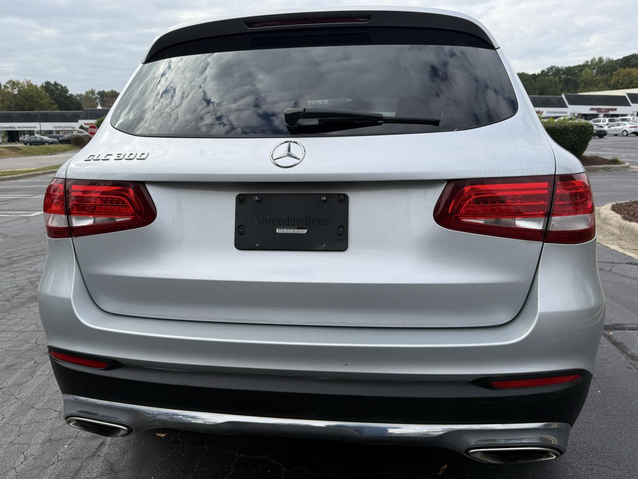 Mercedes-Benz GLC RWD 4dr GLC 300 2016
