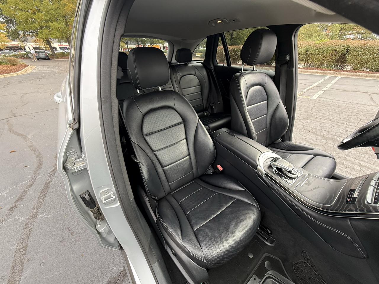 Mercedes-Benz GLC RWD 4dr GLC 300 2016