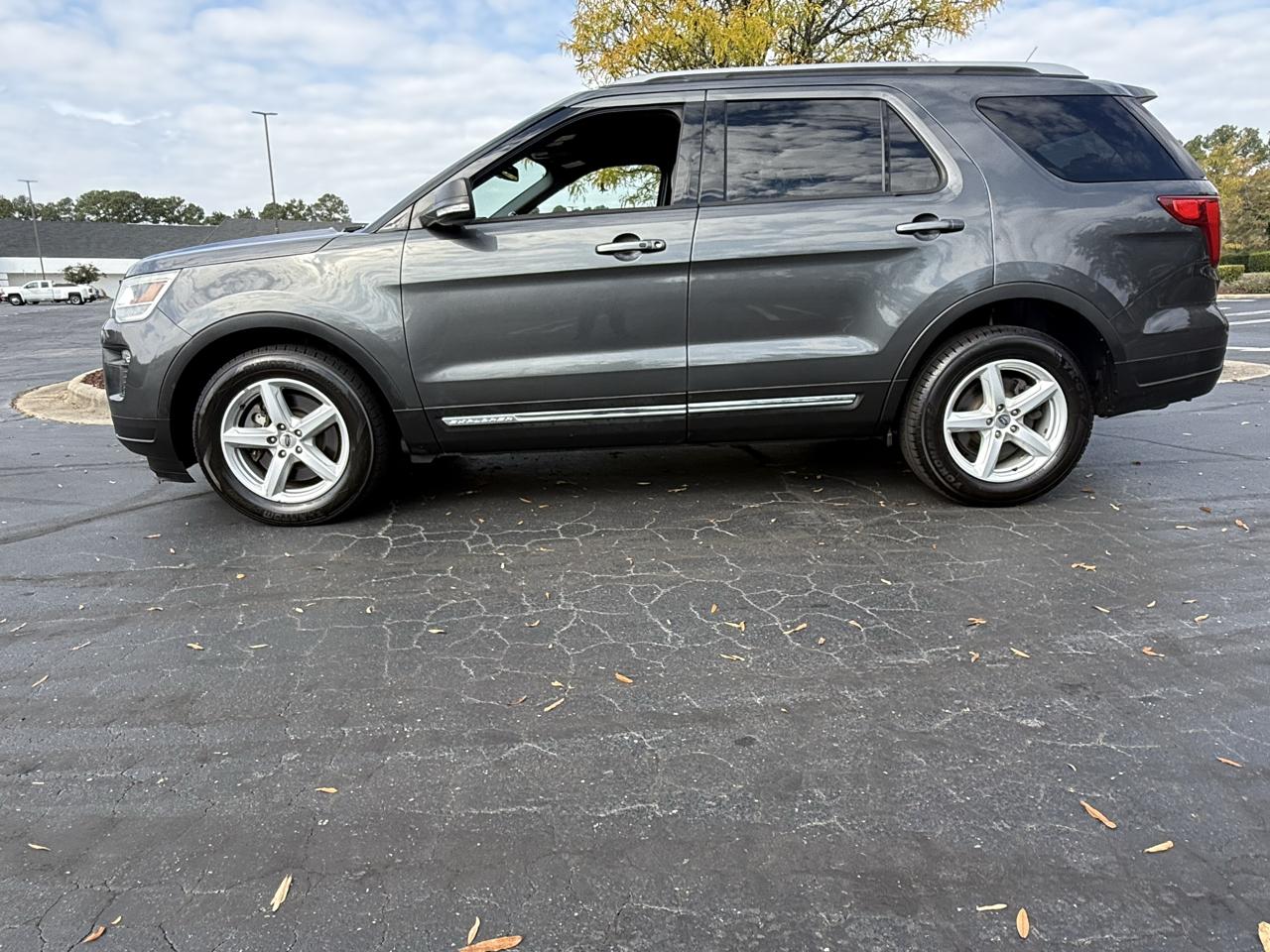 Ford Explorer 2WD 4dr V6 XLT 2019