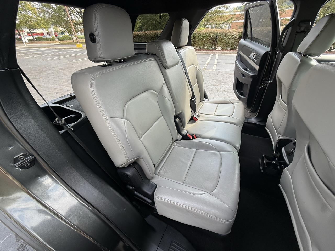 Ford Explorer 2WD 4dr V6 XLT 2019