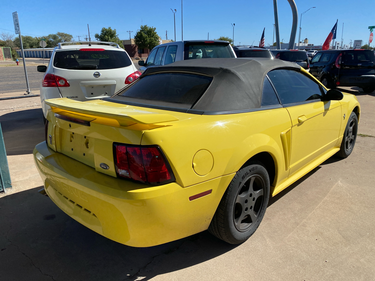 Ford Mustang 2dr Convertible Premium 2002 Ford Mustang 2dr Convertible Premium 2002