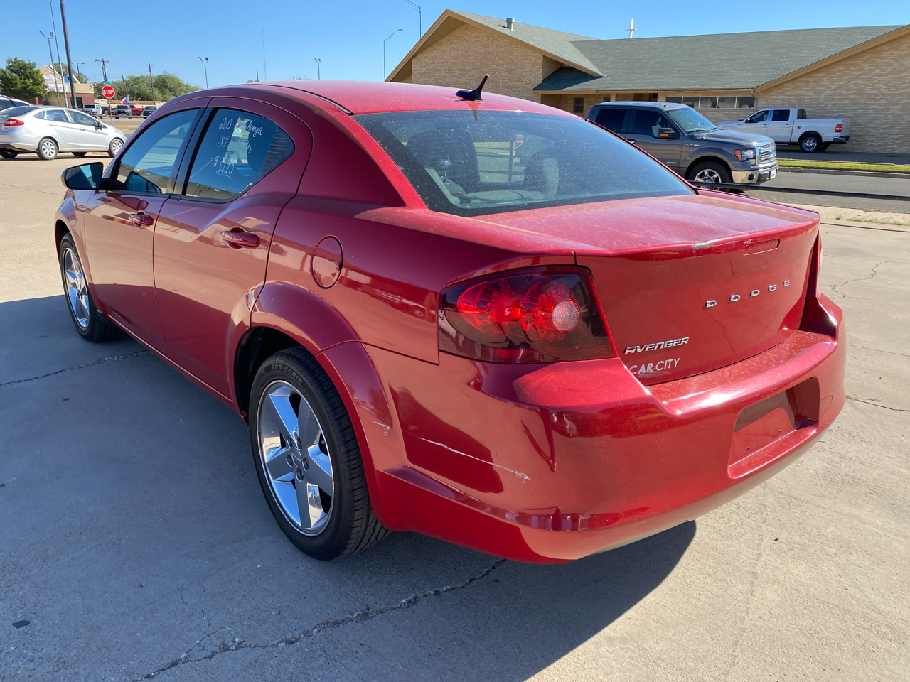 Dodge Avenger 4dr Sdn SE 2013 Dodge Avenger 4dr Sdn SE 2013