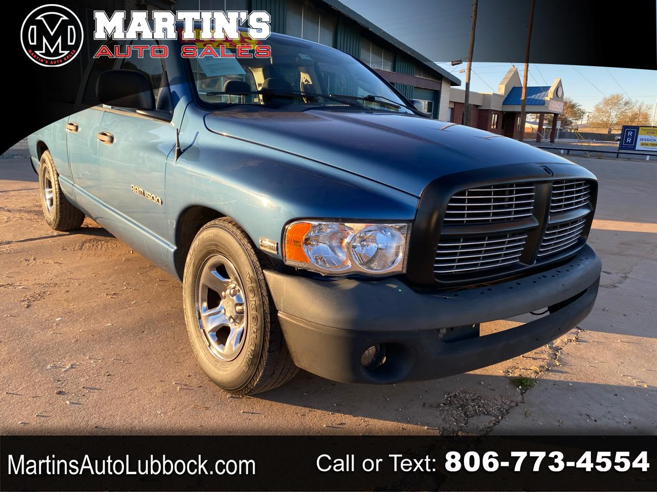 2004 Dodge Ram 1500 4dr Quad Cab 140.5" WB SLT