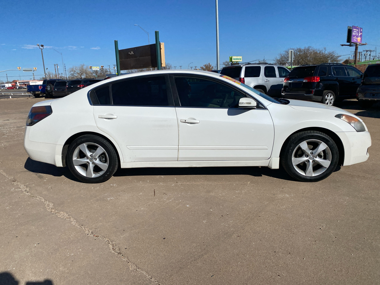 Nissan Altima 4dr Sdn V6 CVT 3.5 SE 2007